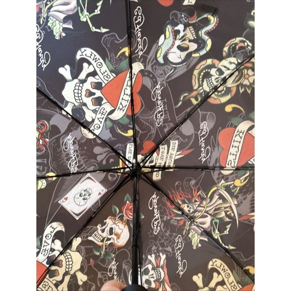 Ed Hardy NWT Umbrella - Picture 4 of 7